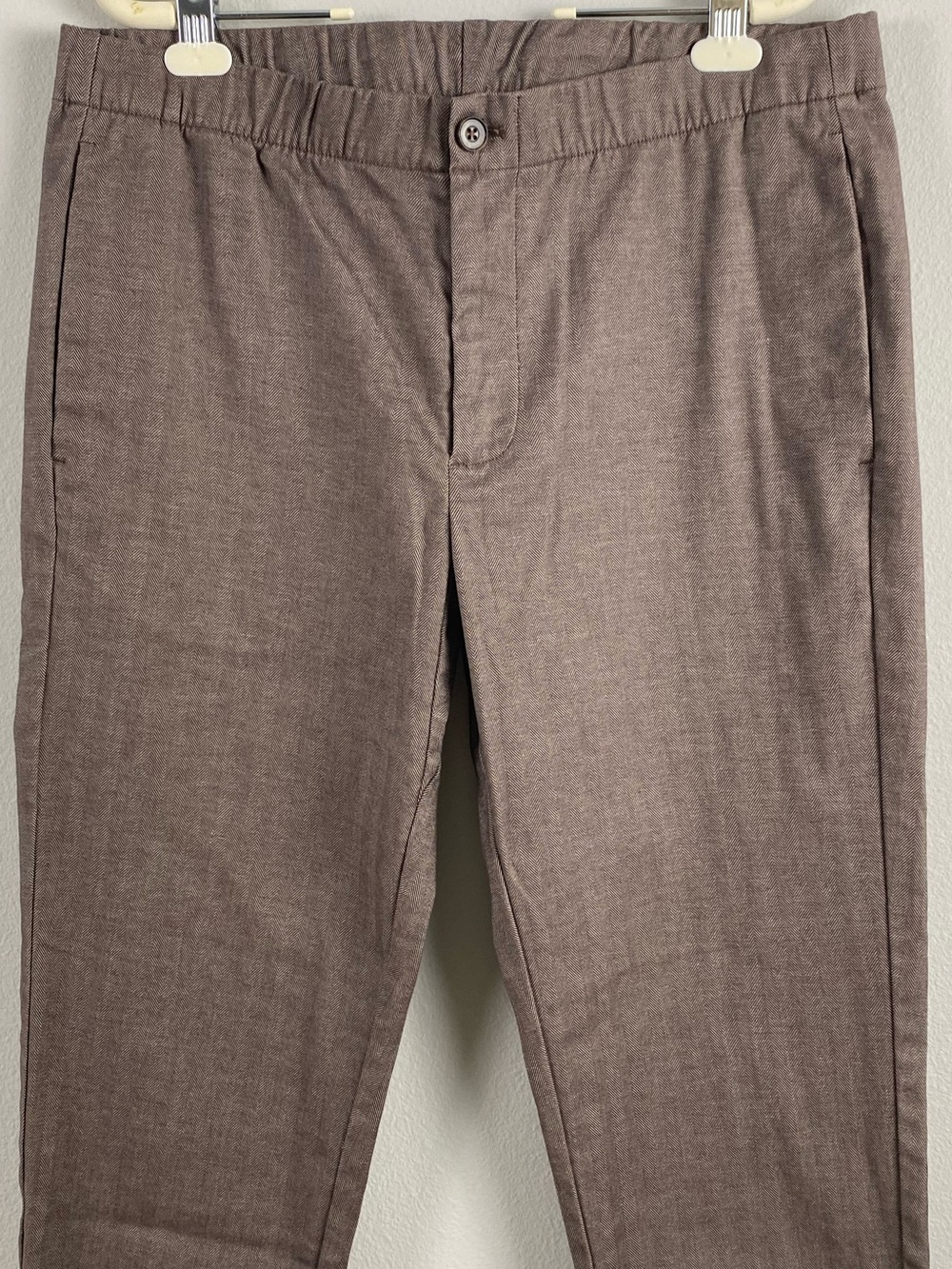 Bonobos The Off Duty Herringbone Chino/Jogger Pant | Elastic Waist, Drawcord - Picture 3 of 16